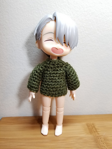 Obitsu 11 Single Crochet Sweater