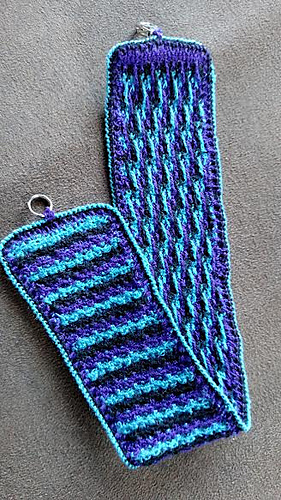Diagonal Textured Pattern