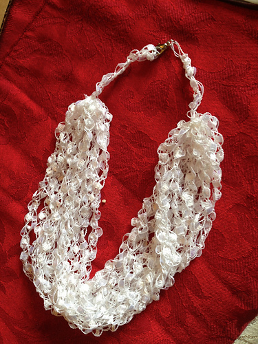Easy Ladder Yarn Necklace