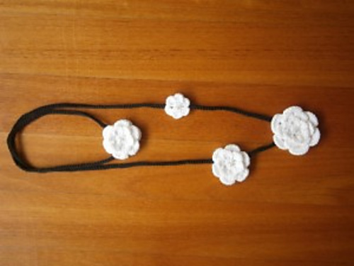 White Flower Necklace