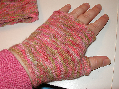 Punk Muffin Mitts & Hat