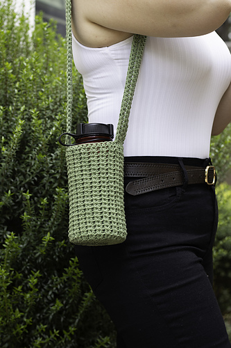 Growing Vines Water Bottle Holder