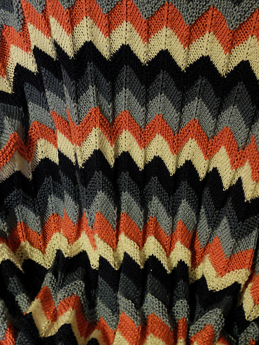 Knitted Waves