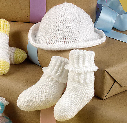 Precious in White: Hat