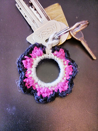 Flower keyring