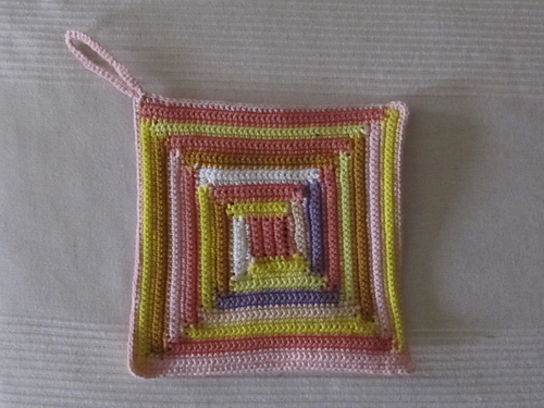 Potholder with Log Cabin Pattern