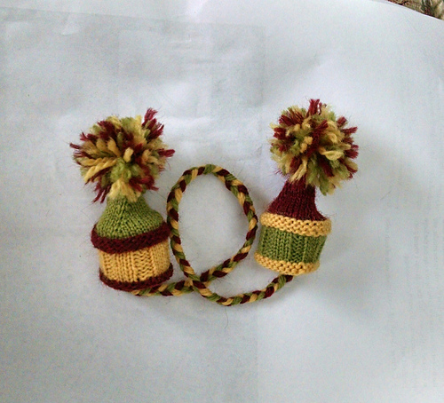 Punchinello Caps for Knitting Needles