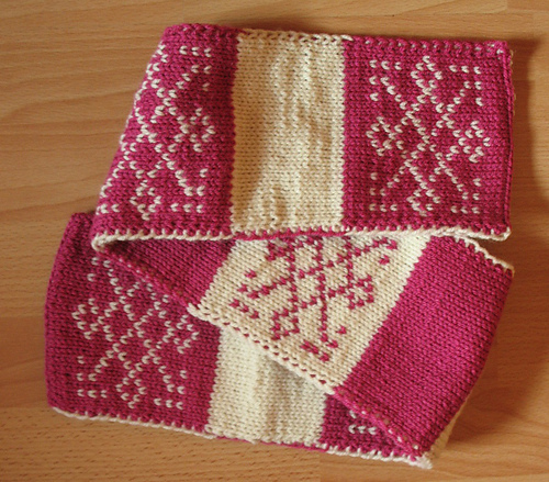 Schneeflocken Schal für Kinder / Snowflake Scarf