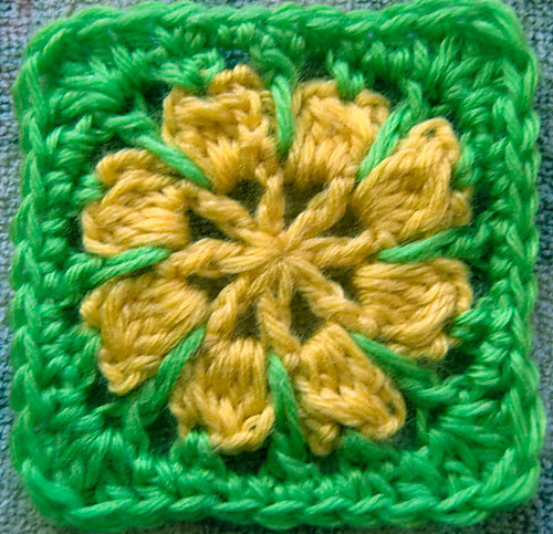 Riley Flower Square Motif