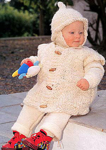 b6-18 Vest or cardigan and hat