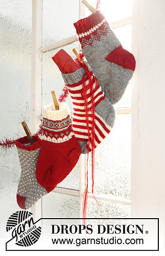 0-855 Christmas calendar socks