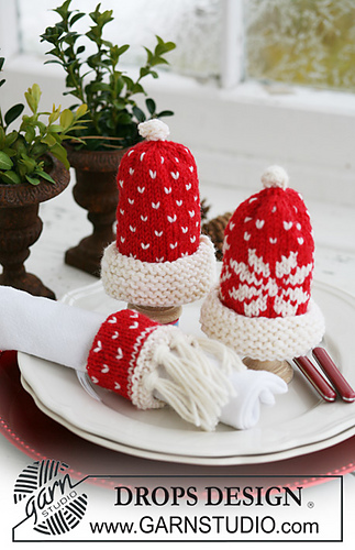 0-580 Egg warmers with Christmas pattern