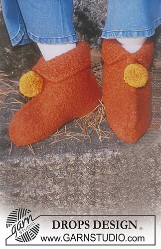 s12-19 Felted booties