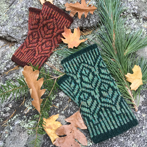 Hedgerow Fingerless Mittens