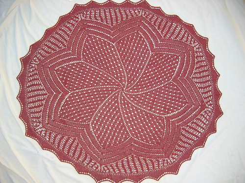 Governor's Lady Doily #7403