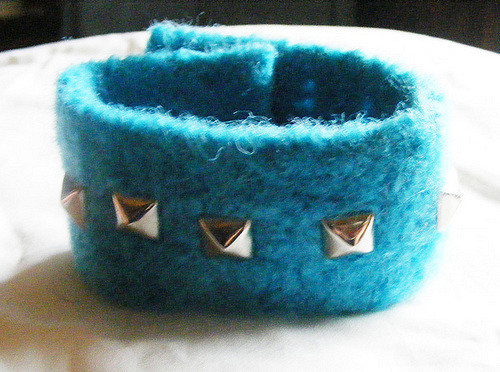 felted bracelet/ wrist band