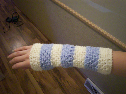 Easy Fabric Stitch Arm Warmer