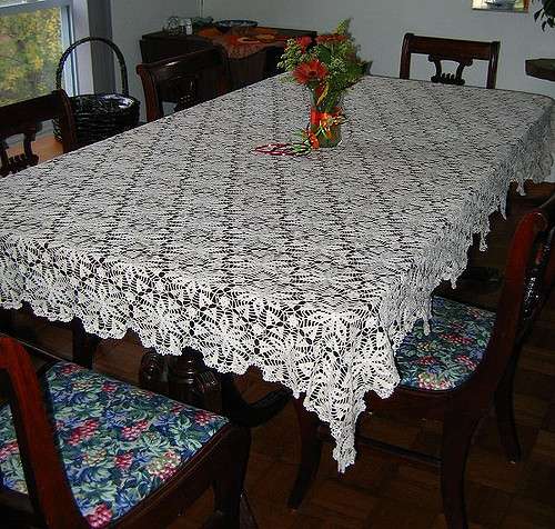 Mountain Laurel Tablecloth #7644