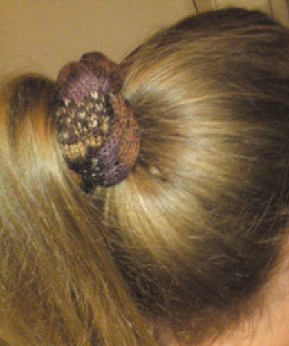 Plain pony tail holder