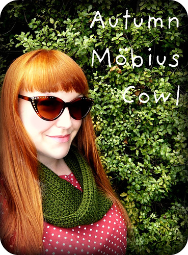 Autumn Moebius Cowl