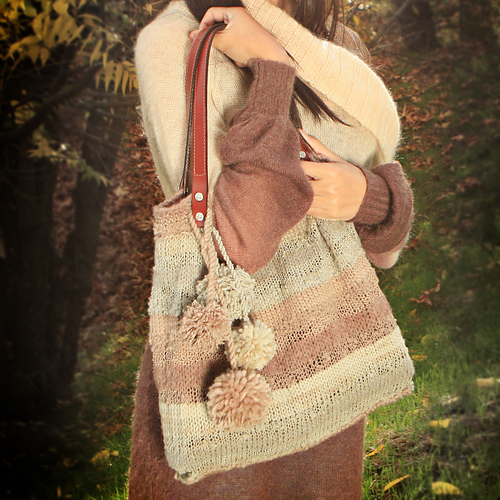 Pompom Hobo Super-Slouch