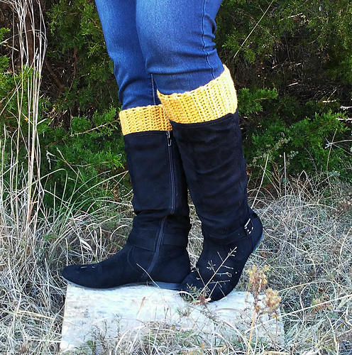 Simple Ribbed Boot Cuffs