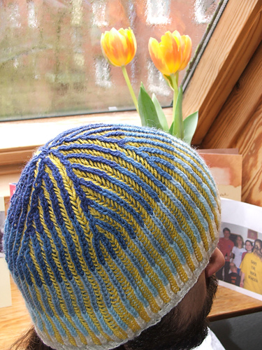 Multi-color brioche hat