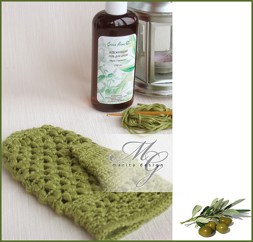wisp of bast - bath mitten - olive branch