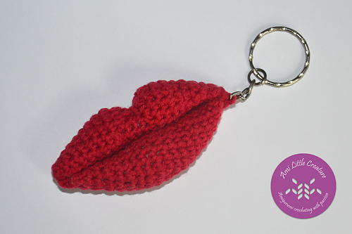 LIPS keychain
