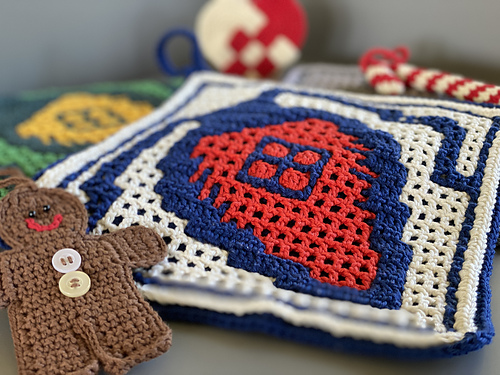 Astrid's Christmas tangle potholder