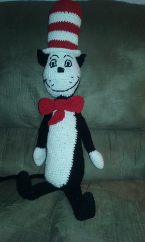 Cat in the Hat -  crochet large amigurmi