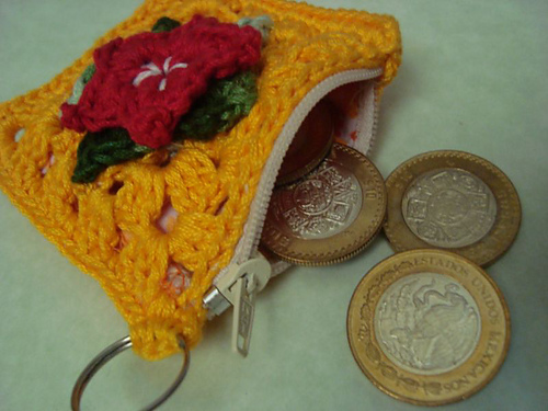 Picot flower Purse
