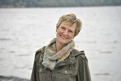 Marbled Colors Knitted Cowl