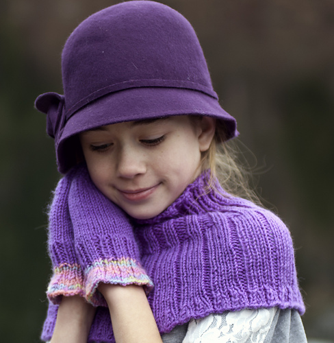 Girl's Shoulder Wrap & Mittens