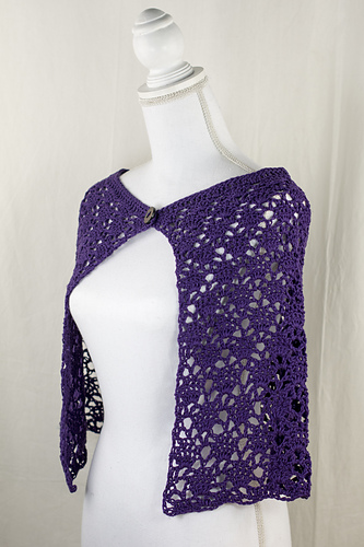 Crown Capelet