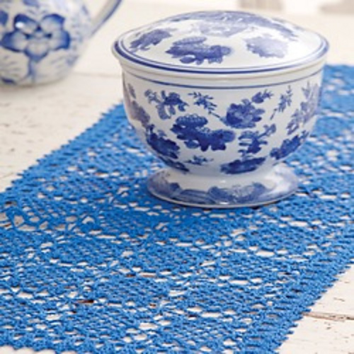 Sweet Clover Table Runner