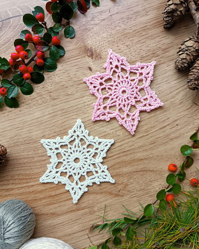 Caelia Snowflake