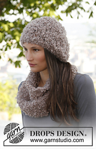 143-25 Annouchka