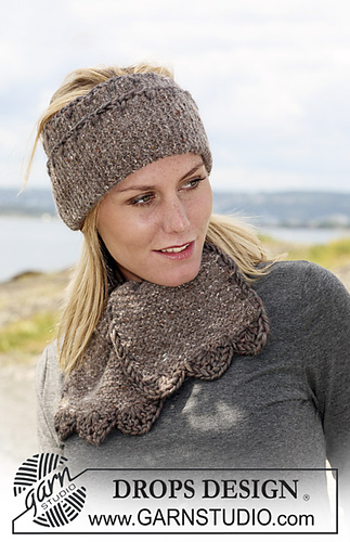109-25 a - Ear warmer