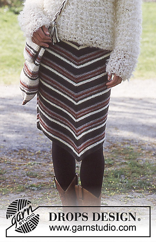 67-27 Promenade Skirt