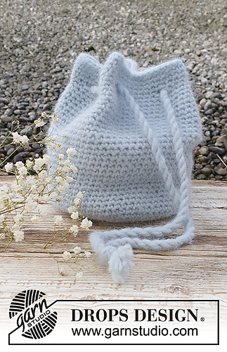 225-43 Treasure Pouch