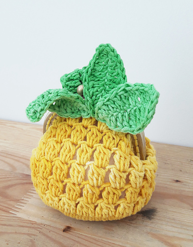 Pineapple coin purse
