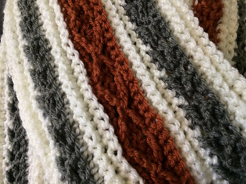 Arrow Cable Scarf