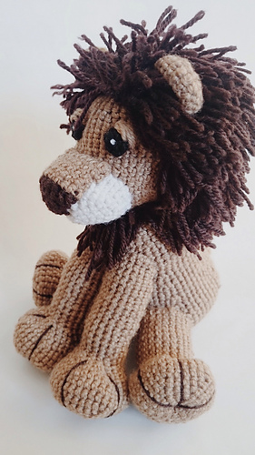 Lion Amigurumi