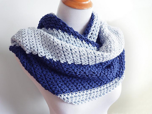 Ocean Swell Mobius Wrap