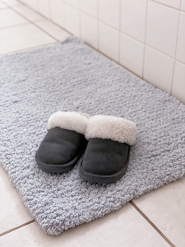 Suds and Bubbles Bathmat