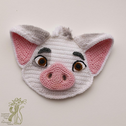 Cute piglet face applique