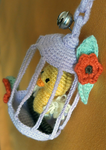 Flup Canary Bird Cat Toy/Window Decoration