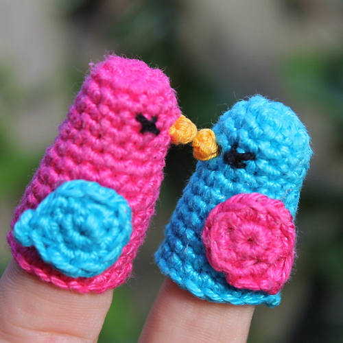 Two Little Dickie Birds - finger puppets