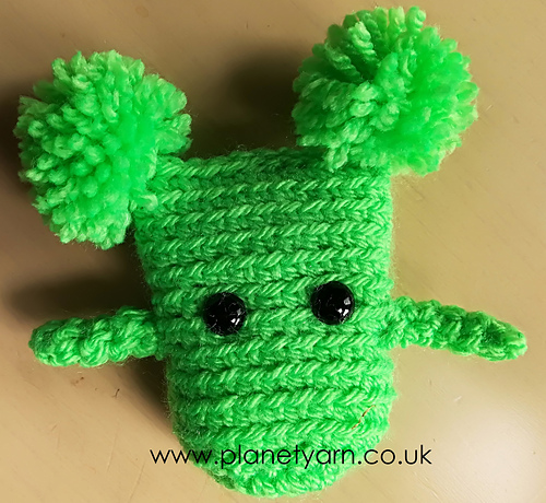 Yarnling (amigurumi alien)